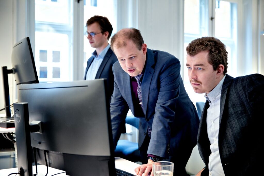 Umbraco vs Kentico